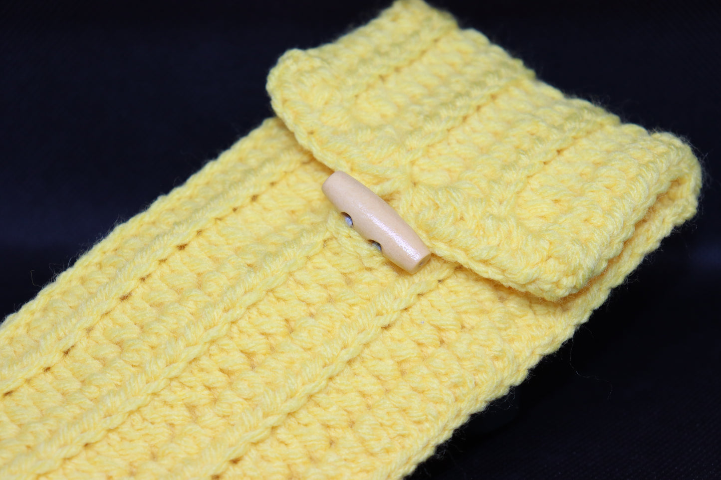 Crochet Sunglass Case - YELLOW with Button